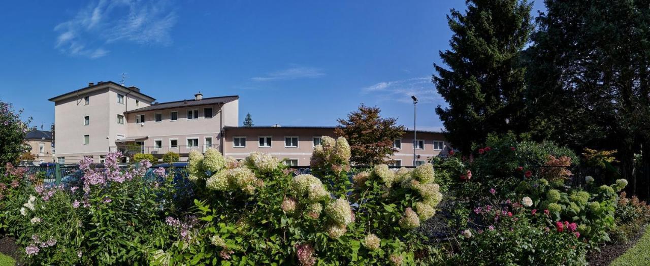 Hotel Ganslhof - Adults Only Залцбург Екстериор снимка