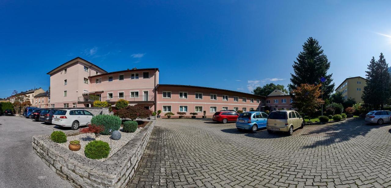 Hotel Ganslhof - Adults Only Залцбург Екстериор снимка
